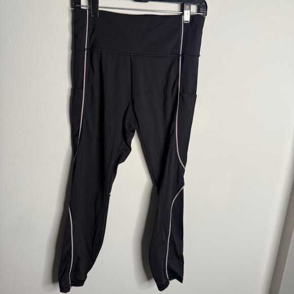 Athleta Women's Black Tailwind Reflective High Rise 7/8" Leggings -Size M Medium - Picture 2 of 5
